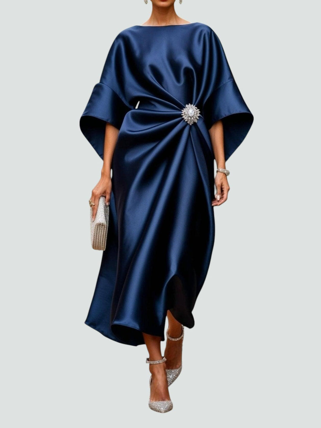 Marijona - Vestido largo Moderno Con Mangas Capeadas de Satén