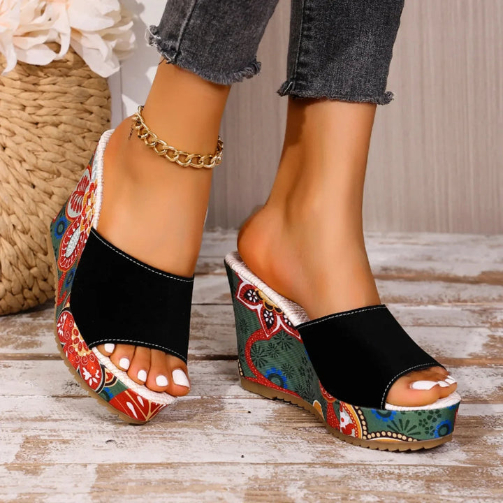 Talora - Mules Esculturales Con Tacón Floral