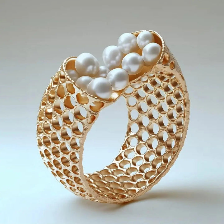 Velmira - Anillo Envolvente Escultural Con Perlas