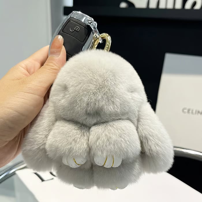 FauxFur - Conejito suave hecho a mano PomPom Encantos