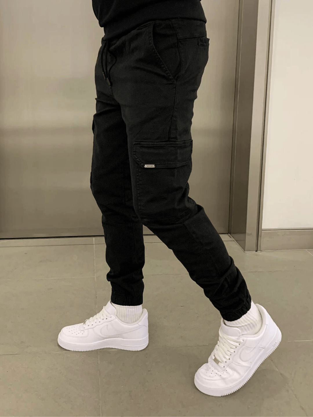 Waldemar - Jogger Cargamento Elegante y Práctico
