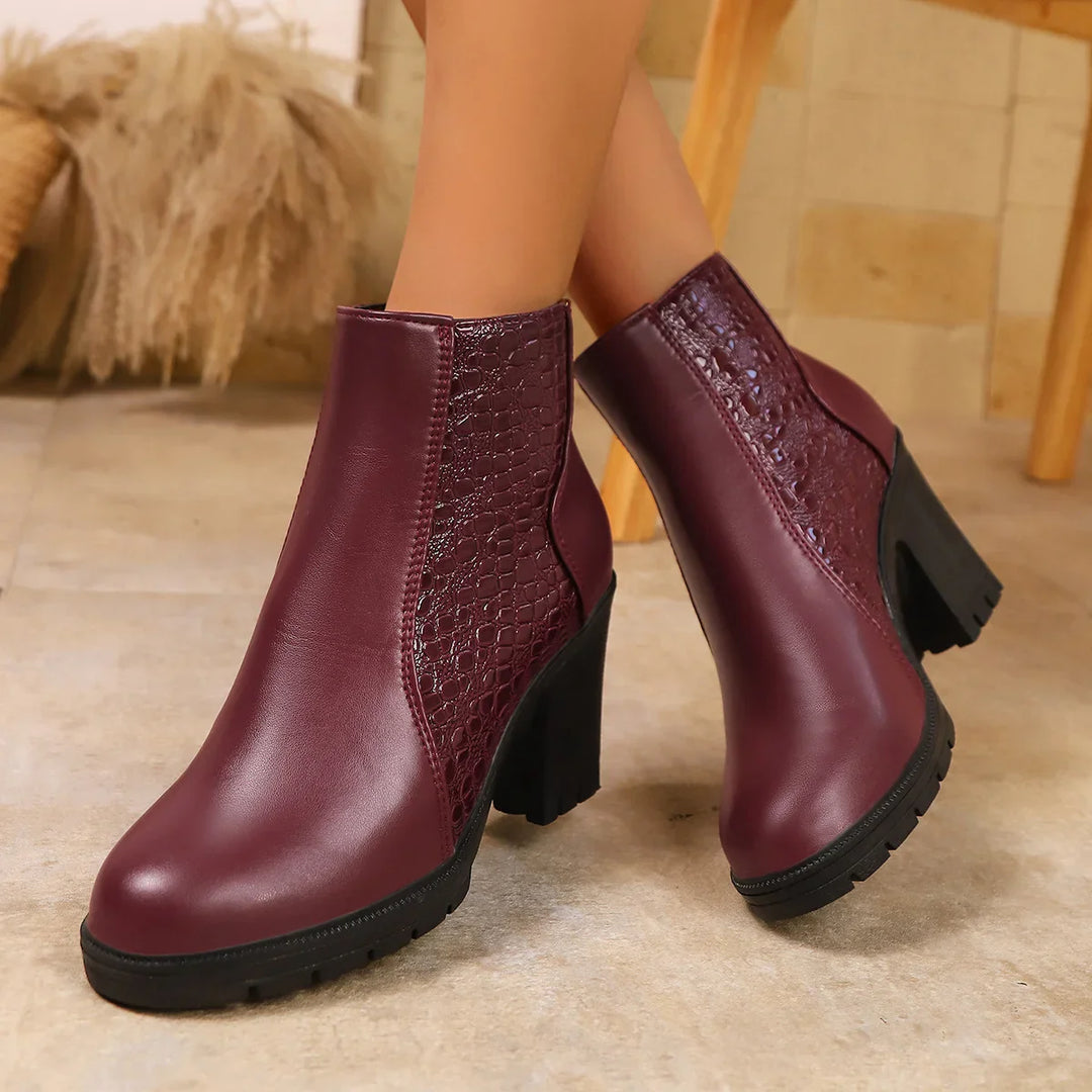 Yardenit - Bota De Tacón Grueso de Cuero Genuino