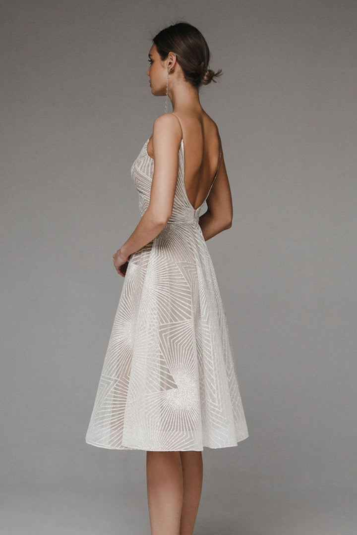Ginette - Vestido Elegante y Clásico