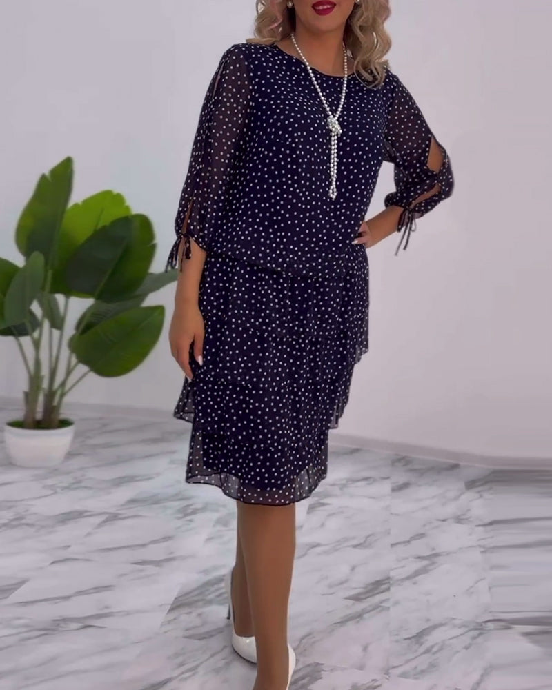 Eralyn - Vestido Escalonado Con Estampado De Lunares y Mangas Con Lazo y Abertura