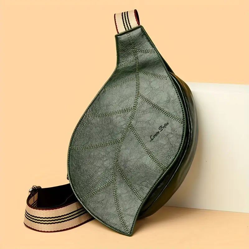 Carmela - Bolso Bandolera de Cuero con Correa Ajustable y Hebilla