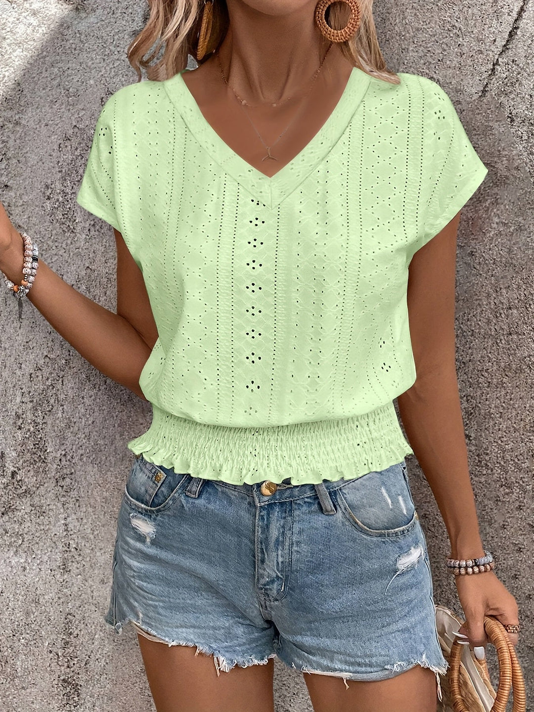 Delores - Elegante Camiseta Con Cuello En V Y Mangas Murciélago