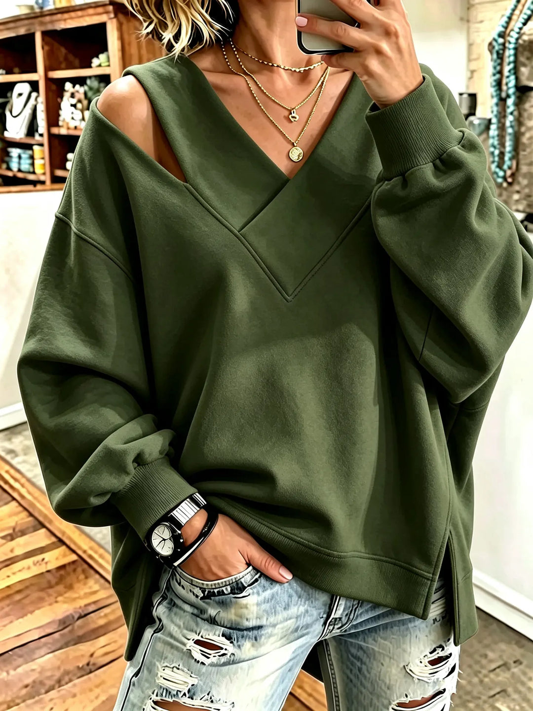 Kirstan - Sudadera Oversize Con Cuello en V y Aberturas Elegantes