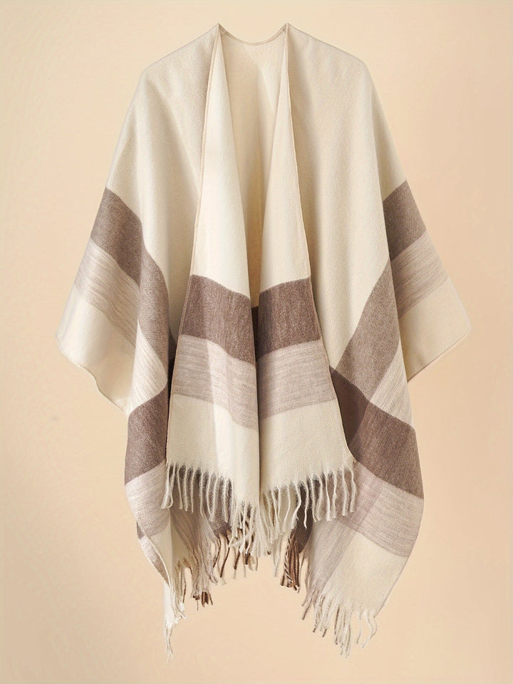 Kyrine - Poncho Chal Con Flecos Y Estampado Geométrico