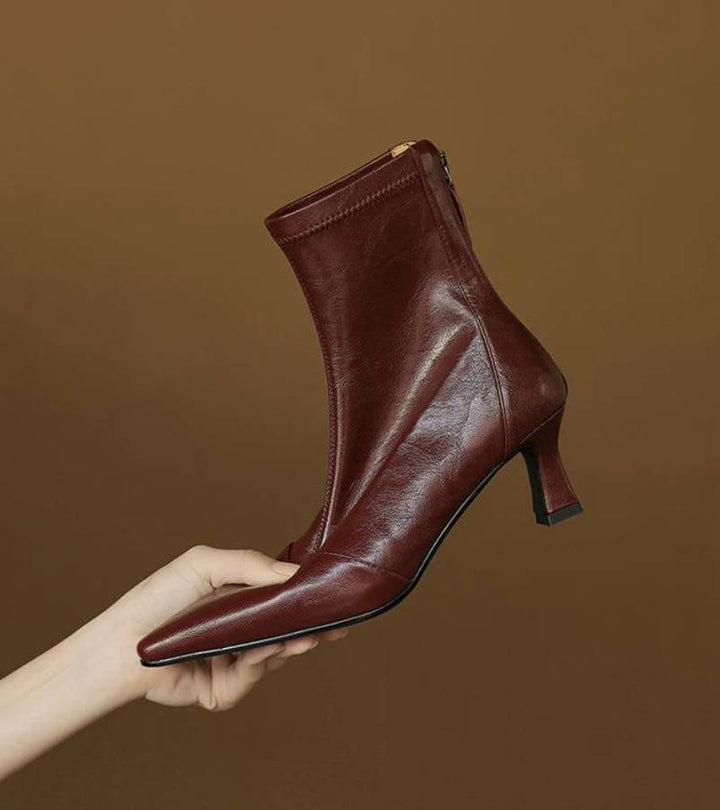 Sanduni - Botines de Cuero Con Tacón Medio