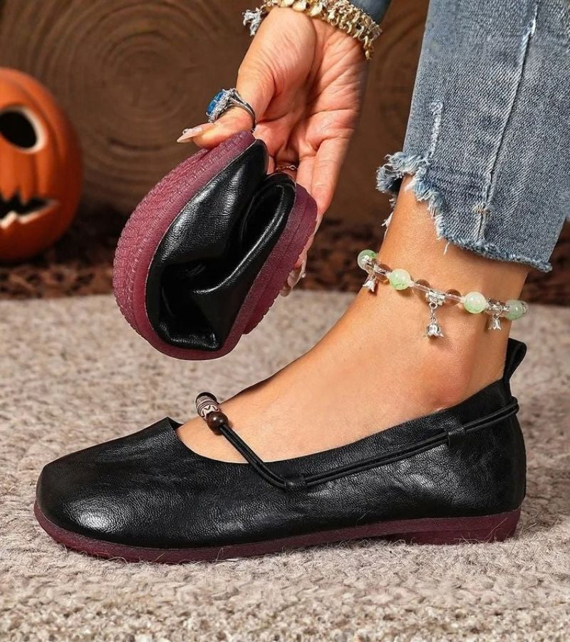 Denissa - Zapatos Planos con Puntera Cuadrada y Correa con Abalorios