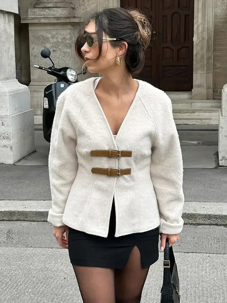 Larisa - Abrigo de Lana con Hebilla de Cuero Retro