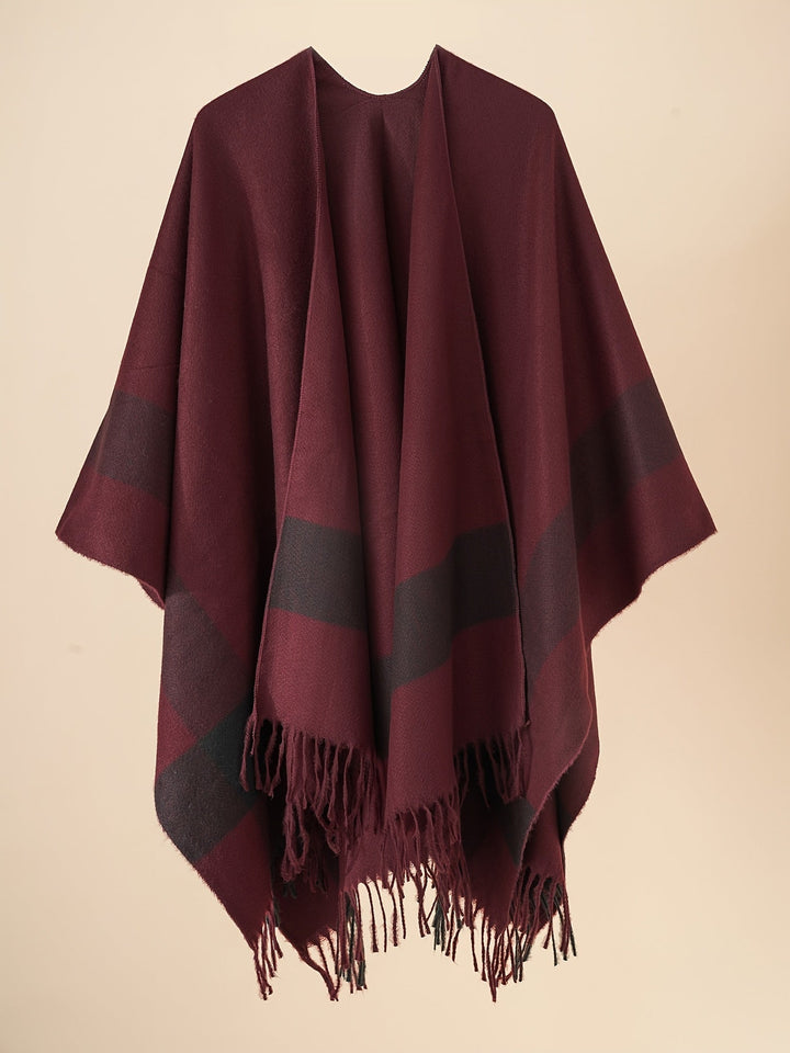 Kyrine - Poncho Chal Con Flecos Y Estampado Geométrico