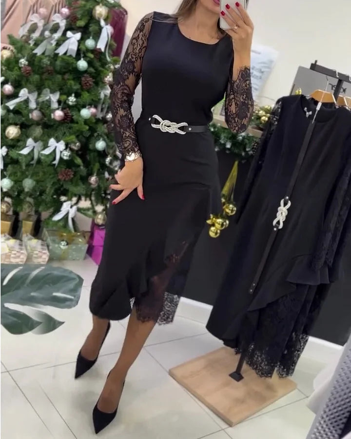 Nafisa - Vestido Ajustado de Encaje Patchwork