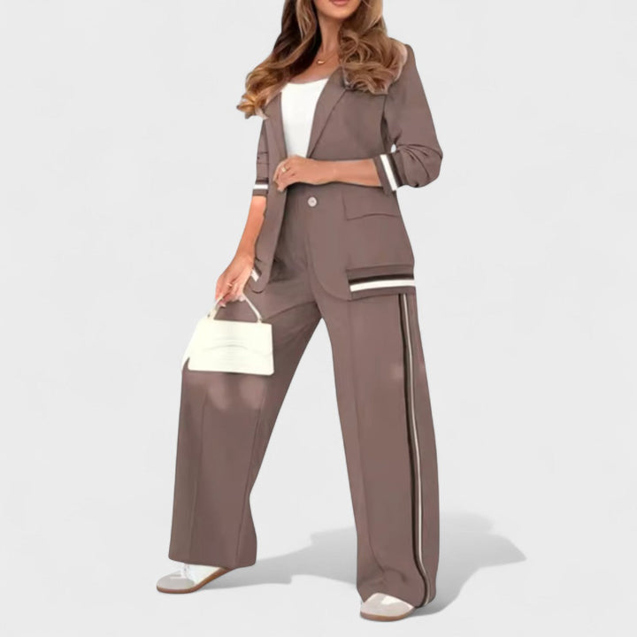 Zenobia - Elegante Traje De Dos Piezas
