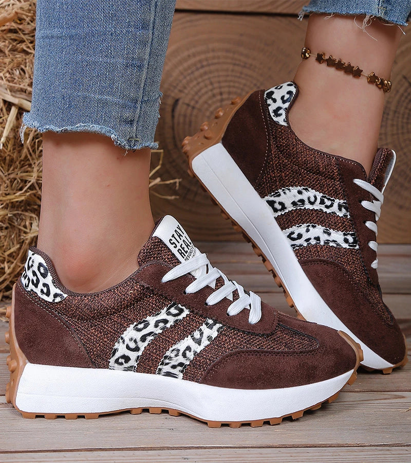 Halima - Cómodas Zapatillas Retro Con Cordones