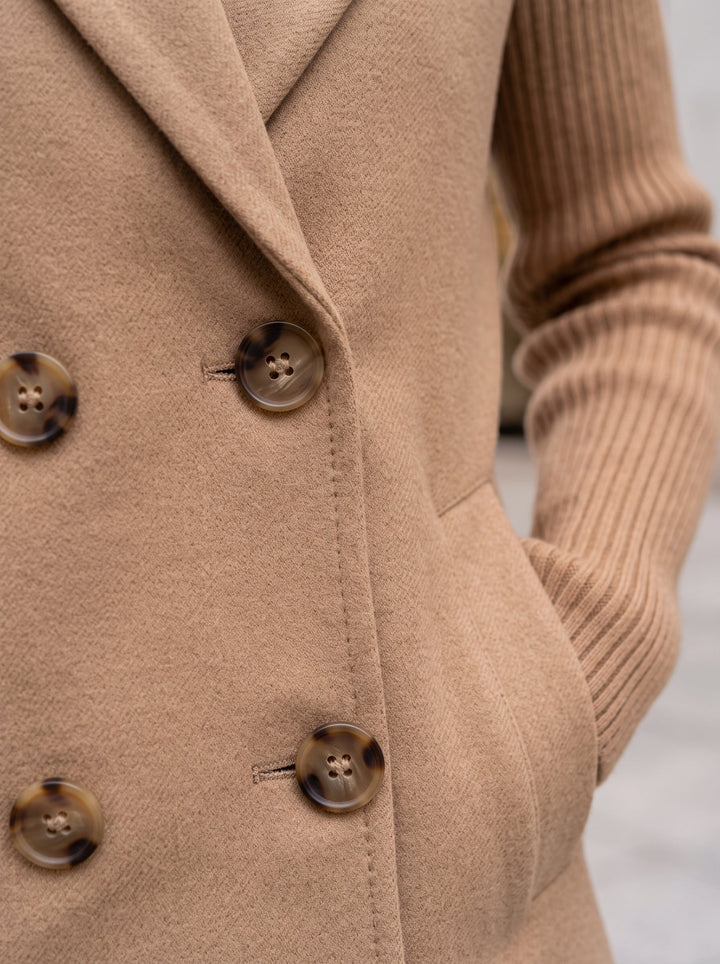 Nahide - Blazer Con Mangas Acanaladas y Cuello Con Solapas