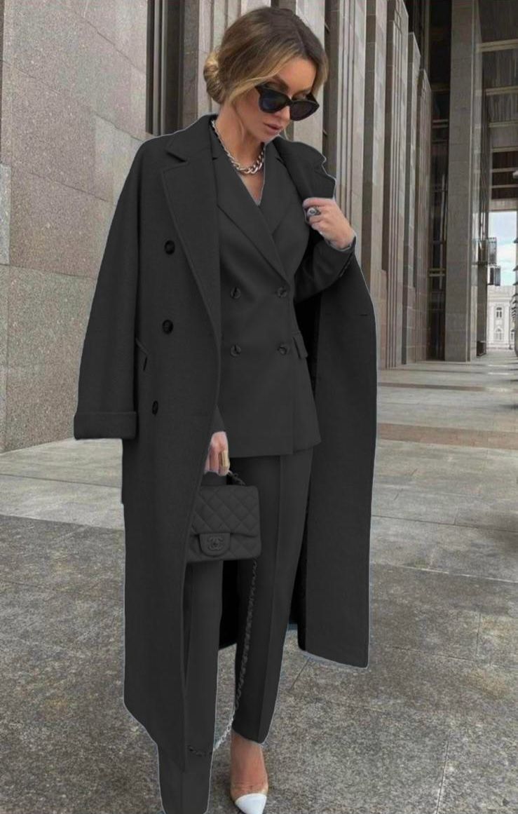 Ofelya - Elegante Conjunto De Traje Cruzado Con Abrigo Largo