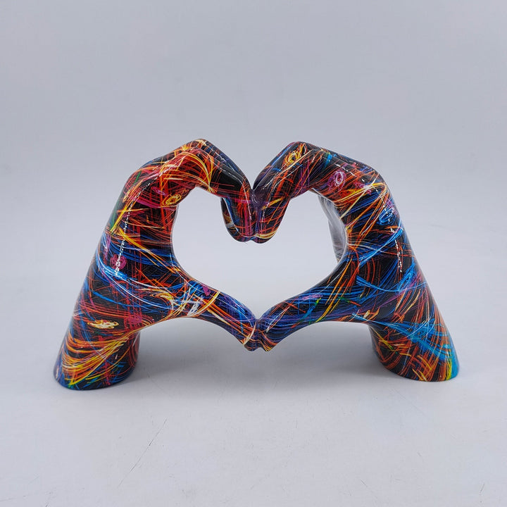 LoveSculpt - Estatua Moderna De Madera Con Manos En Forma De Corazón