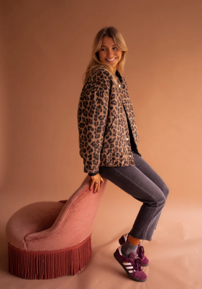 Fairuza - Chaqueta De Leopardo Con Botones