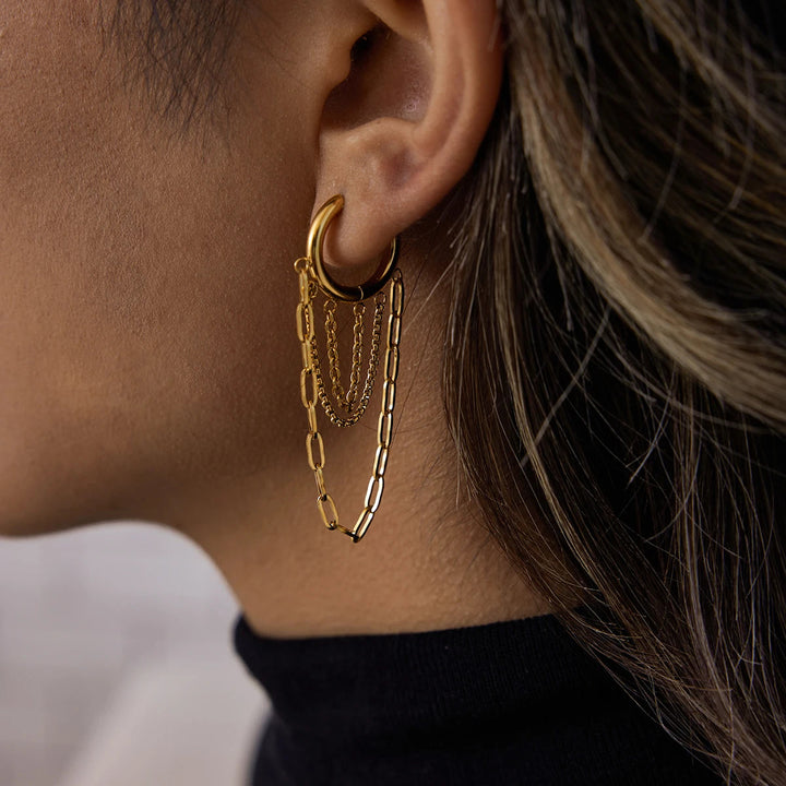Neida - Pendientes de aro con Cadena Estudio