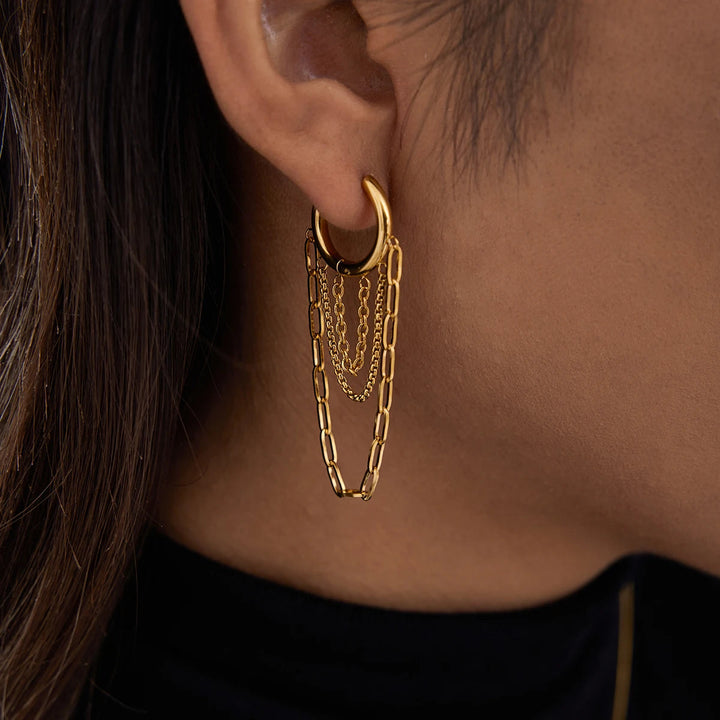 Neida - Pendientes de aro con Cadena Estudio