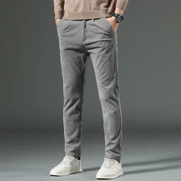 Leao – Elegantes Pantalones De Pana