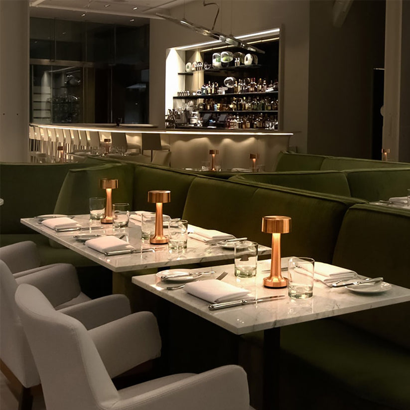 BrassGlow -  Restaurante Bar Lámpara de Mesa