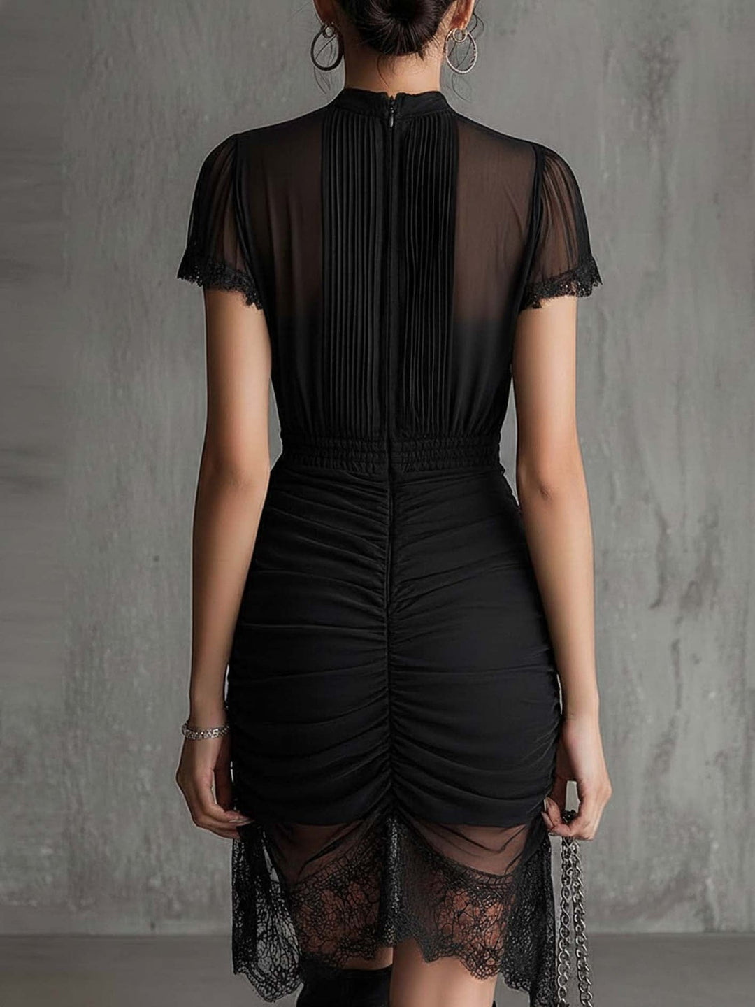 Semila - Mini Vestido Con Cintura Trenzada y Ribete De Encaje