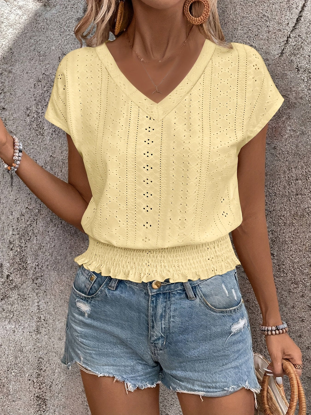 Delores - Elegante Camiseta Con Cuello En V Y Mangas Murciélago