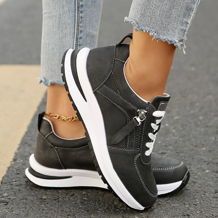 Maila - Cómodas Zapatillas Deportivas Con Cremallera Lateral
