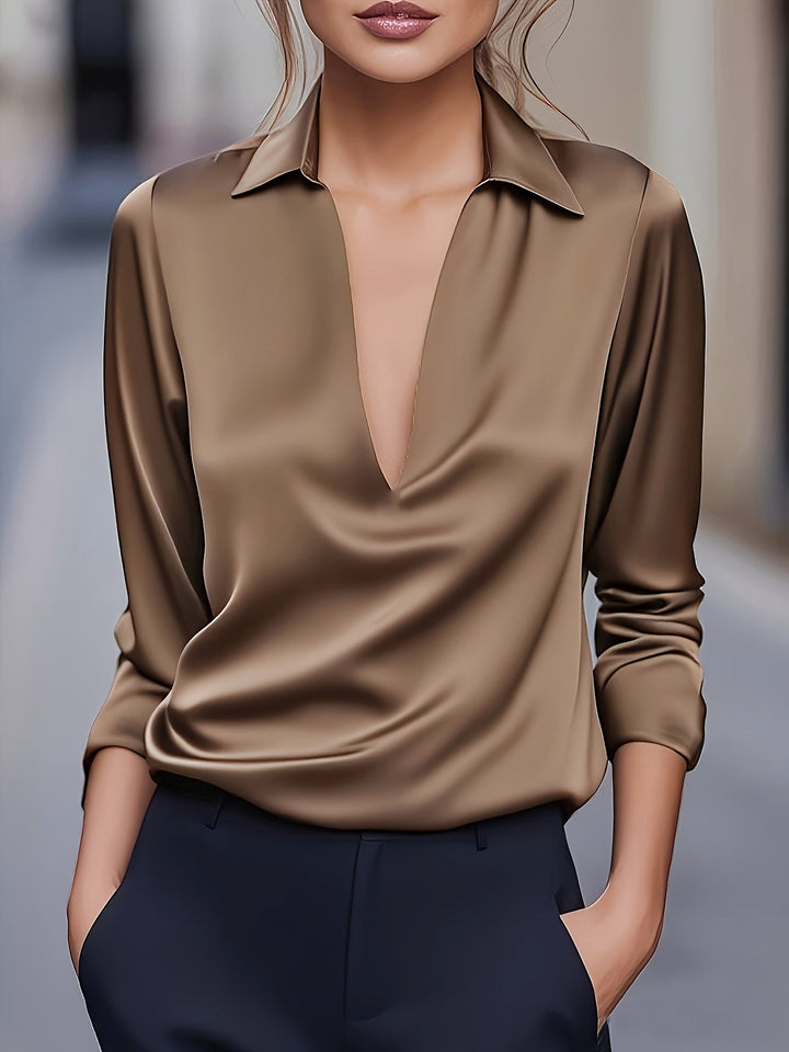 Kyrra – Elegante lusa De Satén Con Cuello En V