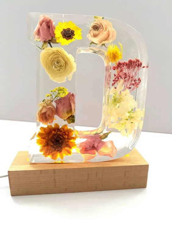PetalLume - Lámpara De Noche De Resina Con Flores Hechas a Mano