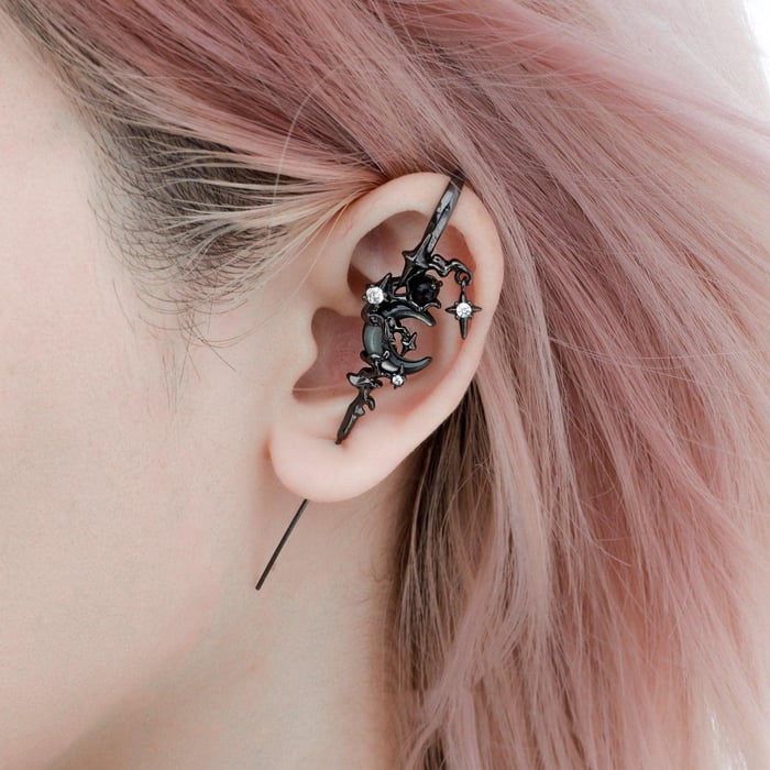 LunaHooks - Myth Of Moon Gancho De Oreja Aguja Piercing Pendiente