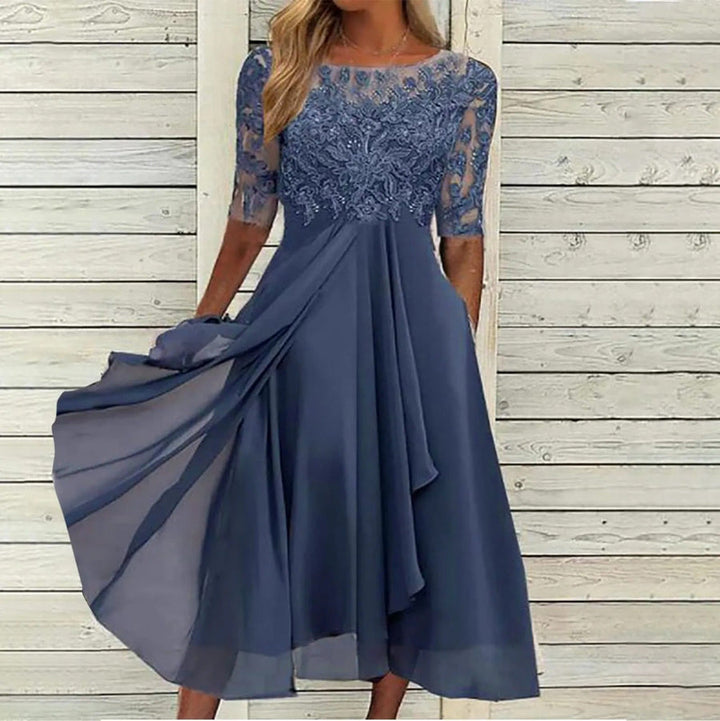 Gracia - Elegante Vestido de Encaje Hecho a Mano