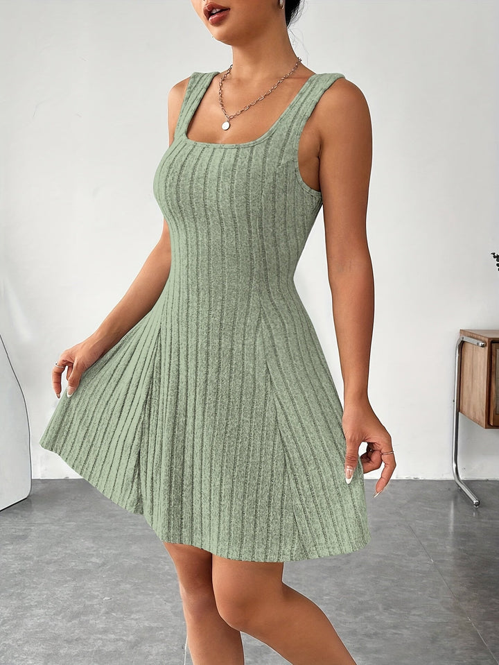 Joaquina - Minivestido Acanalado con Top Corto Con Capucha