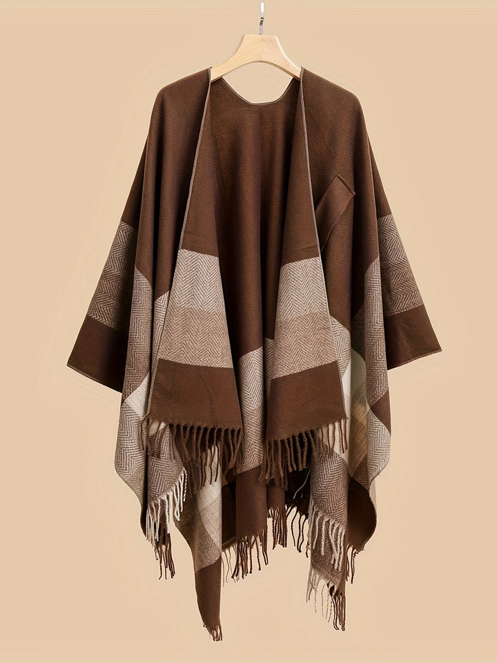Kyrine - Poncho Chal Con Flecos Y Estampado Geométrico