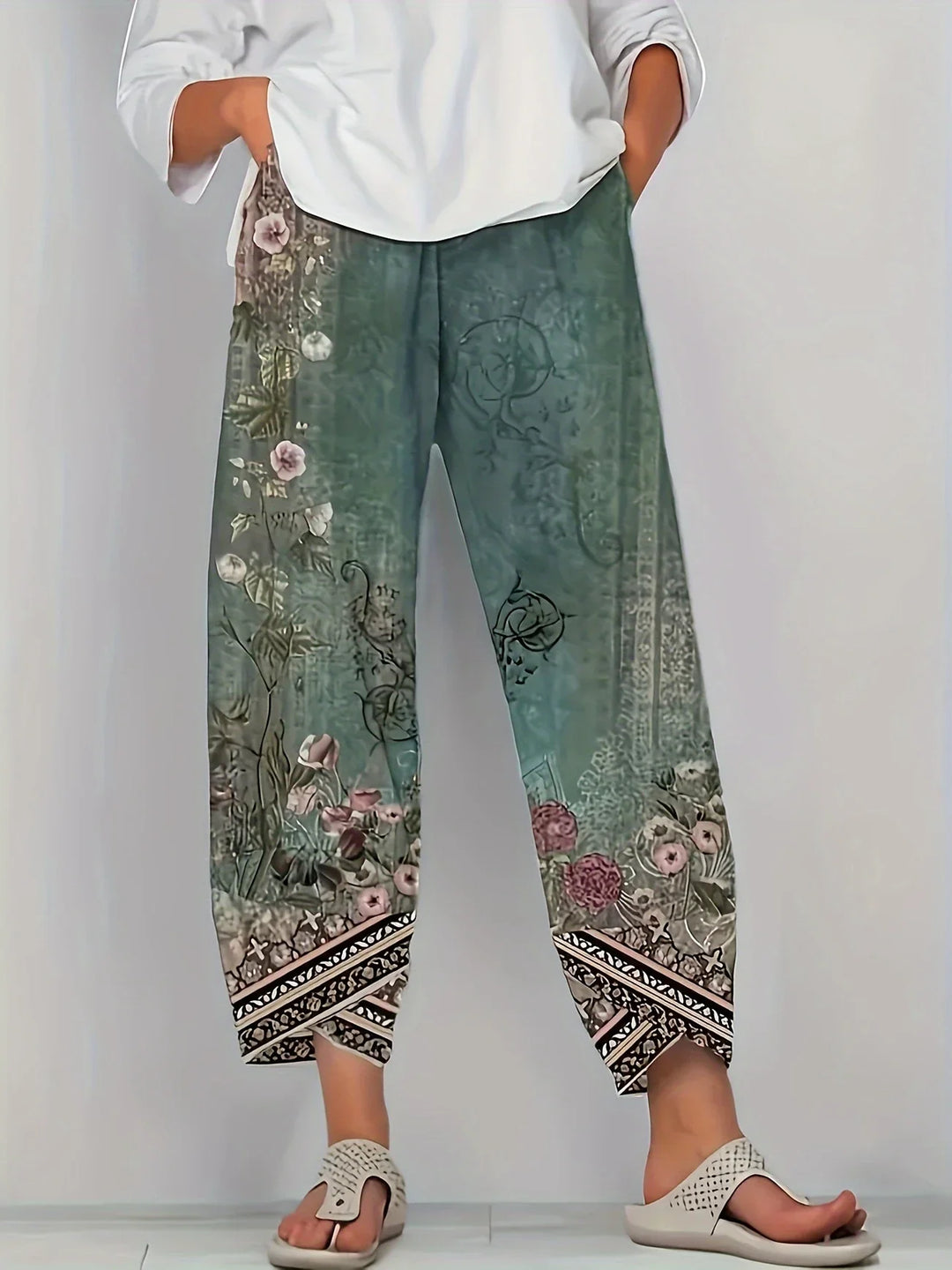Kayden - Pantalón Capri Vintage De Flores