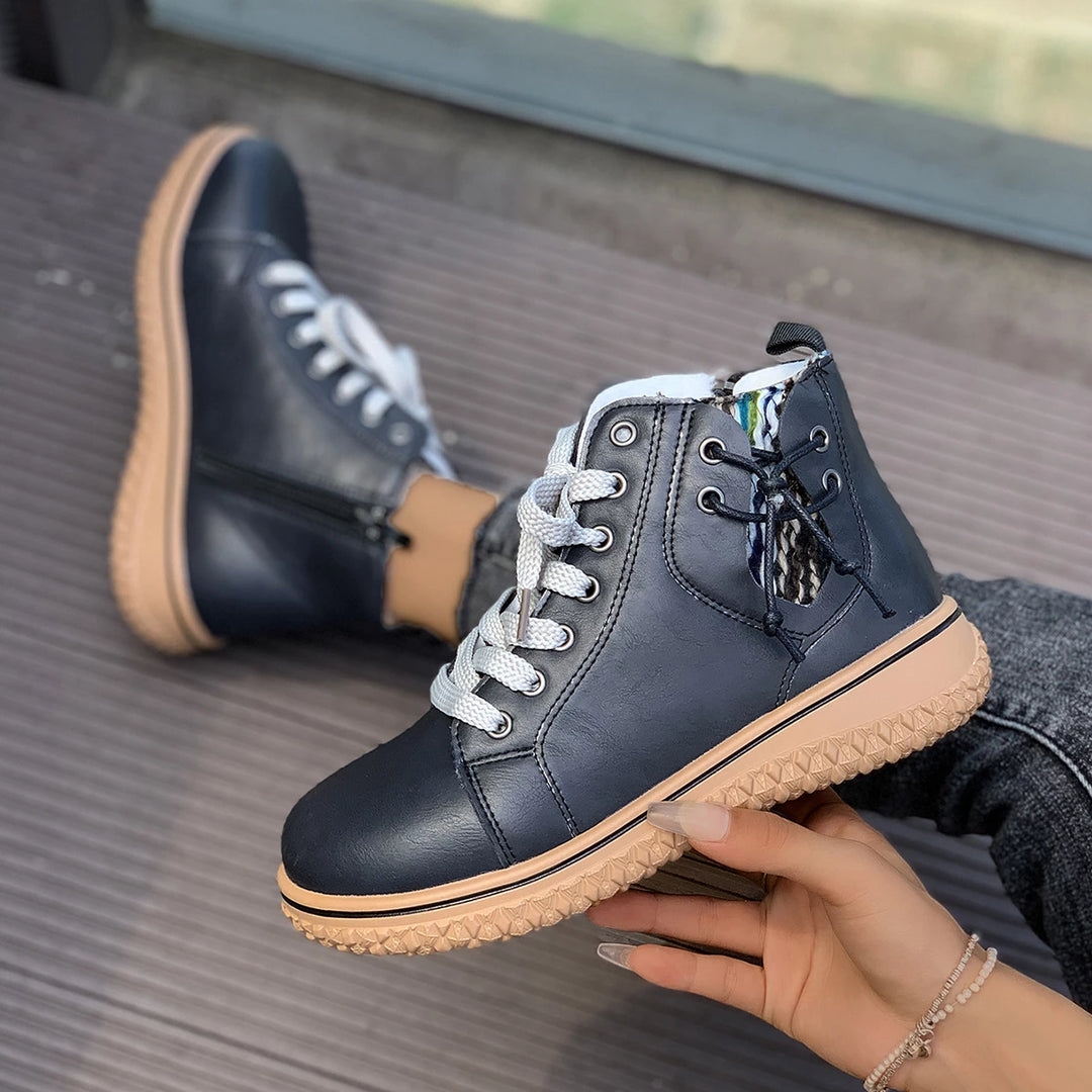 Noline - Cómodos Botines Con Cordones