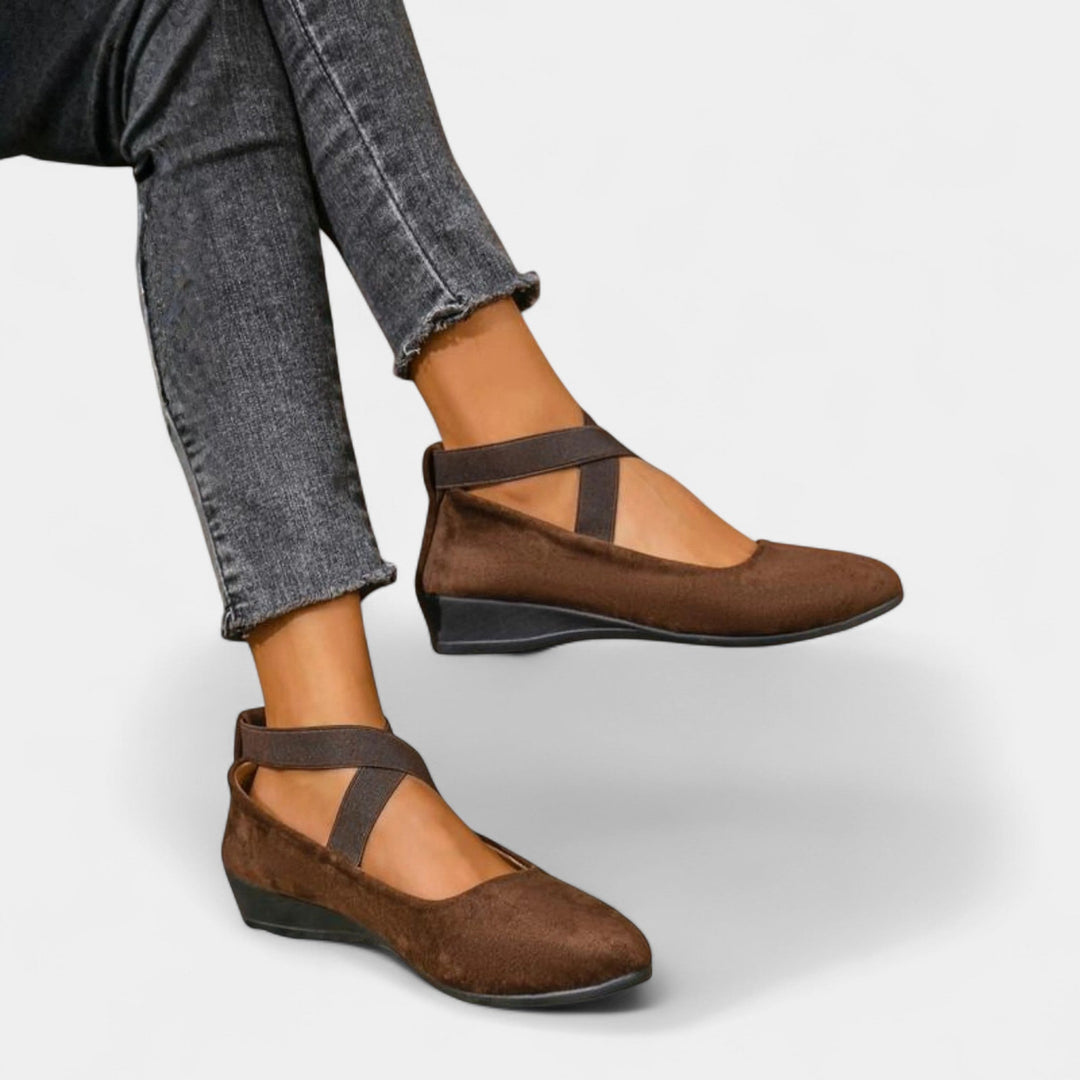 Eniola - Cómodas Zapatillas Deportivas Con Correa