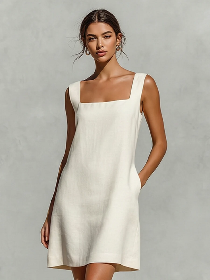 Loren - Vestido Mini Sin Mangas de Corte en A