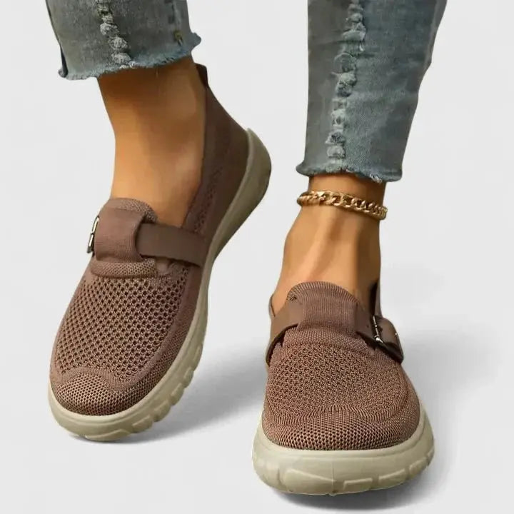 Clemencia - Mocasines Con Parte Superior de Punto y Tiras Con Hebilla