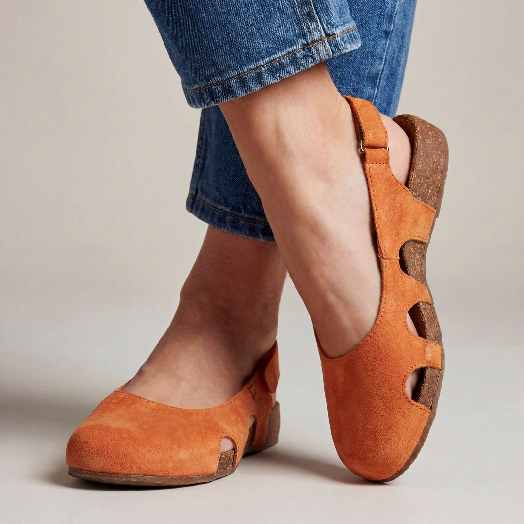 Nathilie - Zapatos de Tacón cCon Puntera Cerrada y Tiras Traseras Con Aberturas