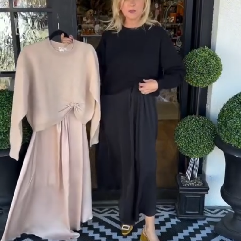 Lilee - Top Con Nudo Retorcido y Vestido Largo