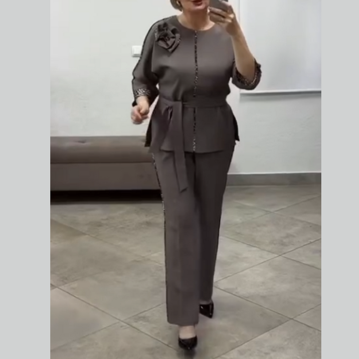 Ivanka - Elegante Conjunto De Dos Piezas Con Estampado De Leopardo