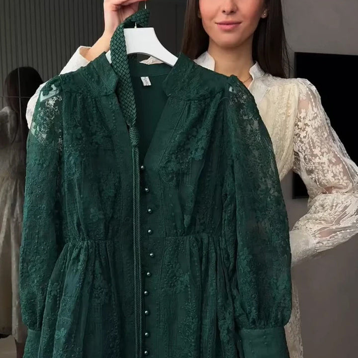 Roslyn - Vestido Largo Con Bordados Y Mangas Largas Abullonadas