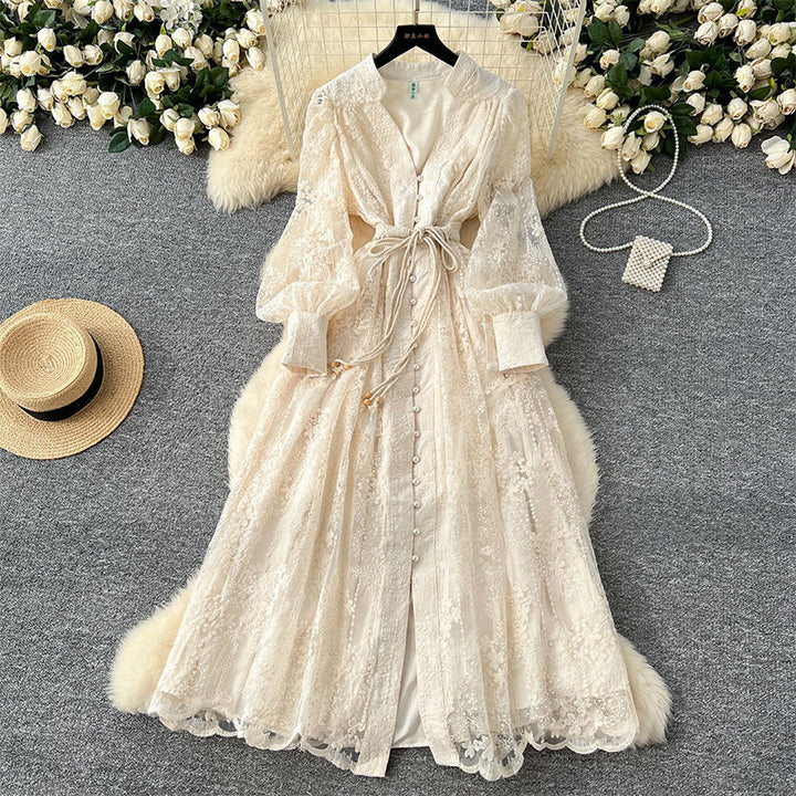 Roslyn - Vestido Largo Con Bordados Y Mangas Largas Abullonadas
