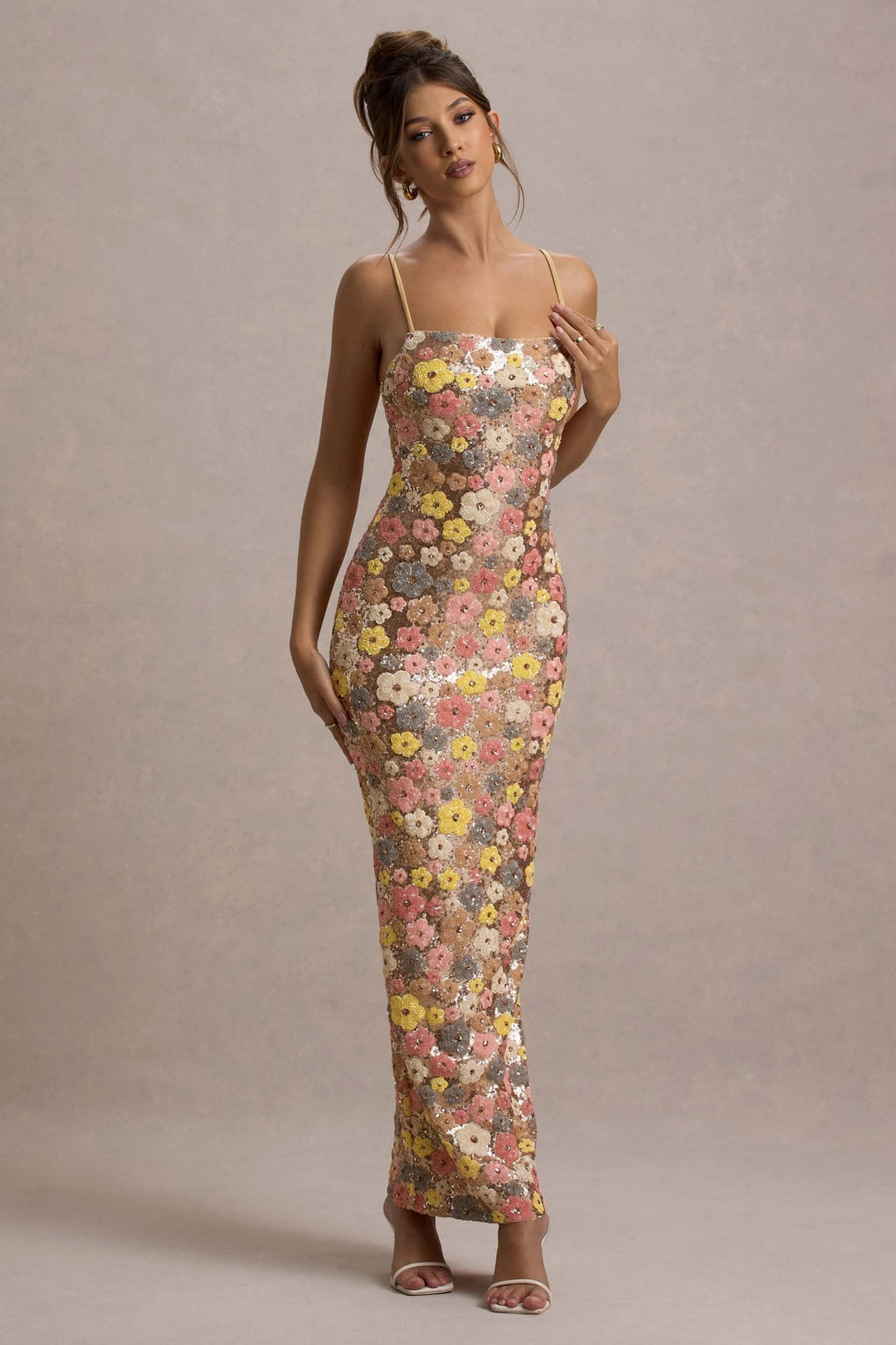 Lolita - Vestido Largo de Tirantes Finos con Estampado Floral y Lentejuelas