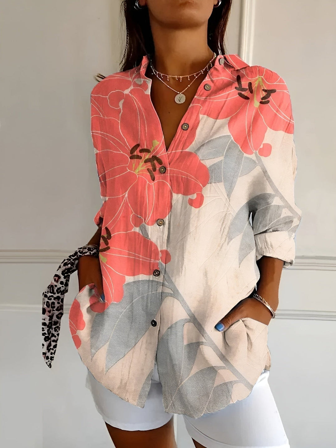 Brenda - Blusa Informal Con Flores y Ondas